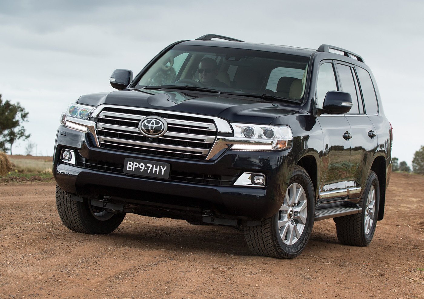 2016 Toyota LandCruiser 200 Series revealed, October launch confirmed ...