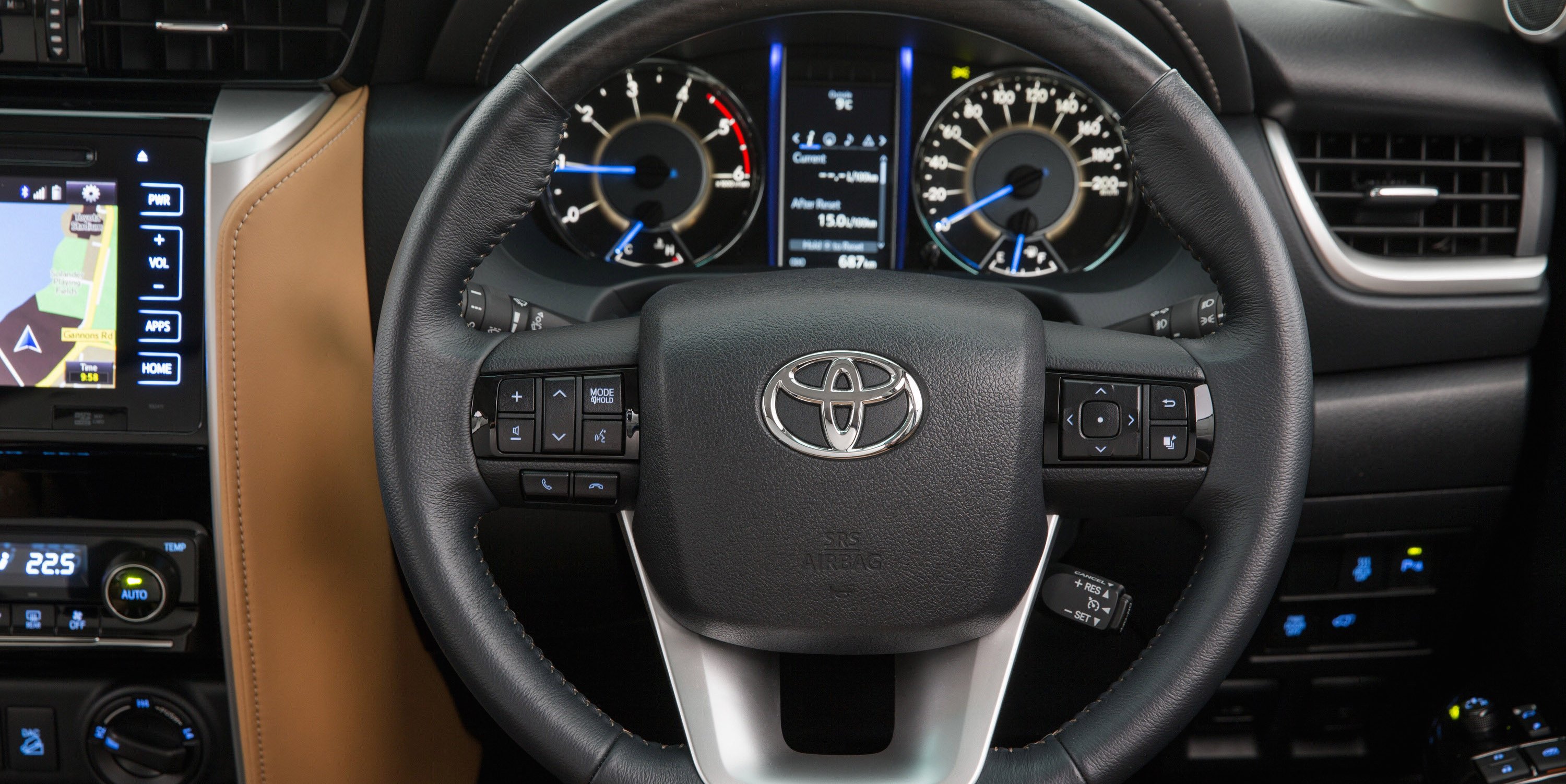 2016 Toyota Fortuner interior revealed - photos | CarAdvice