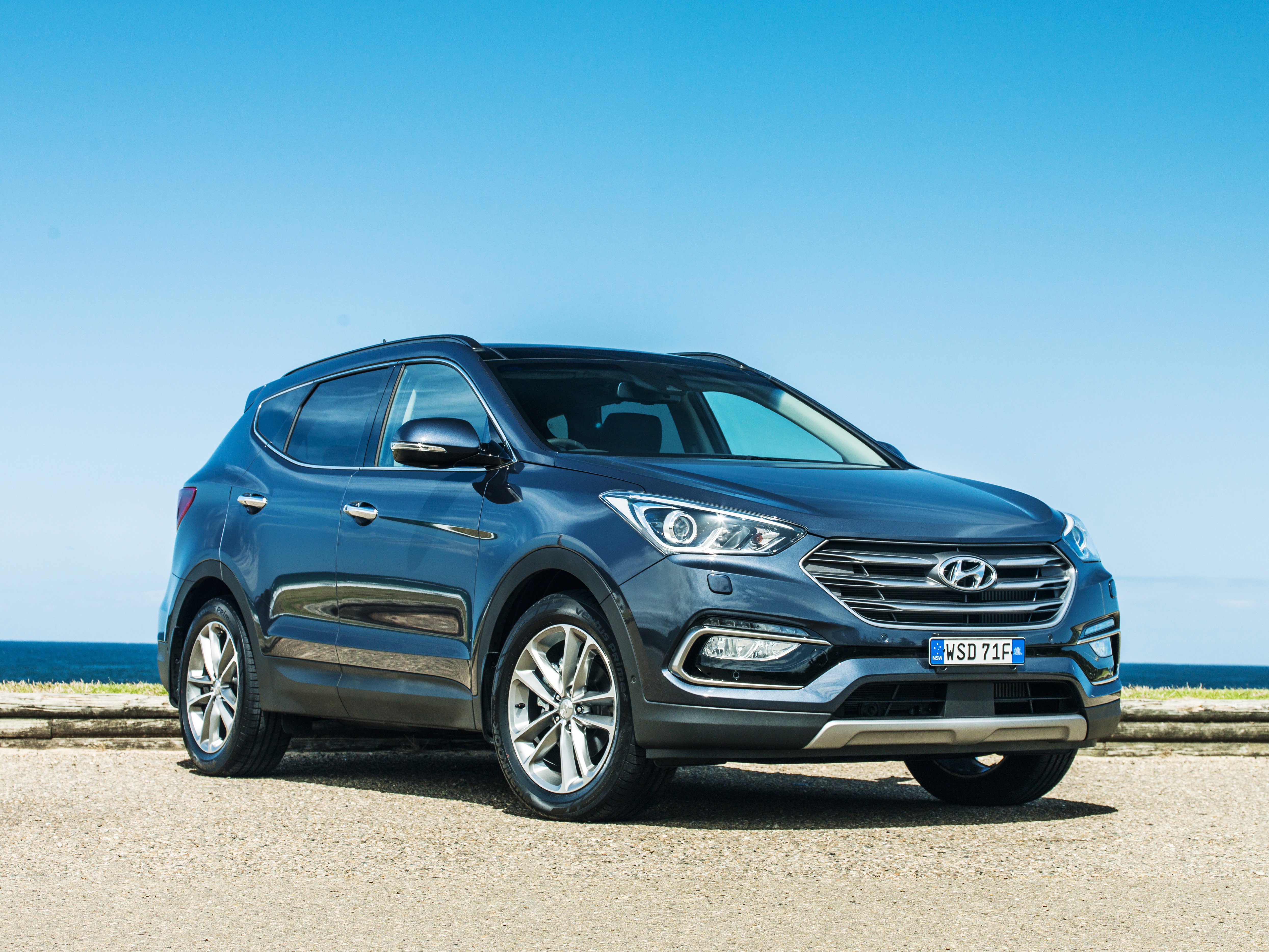 Фотографии hyundai santa fe