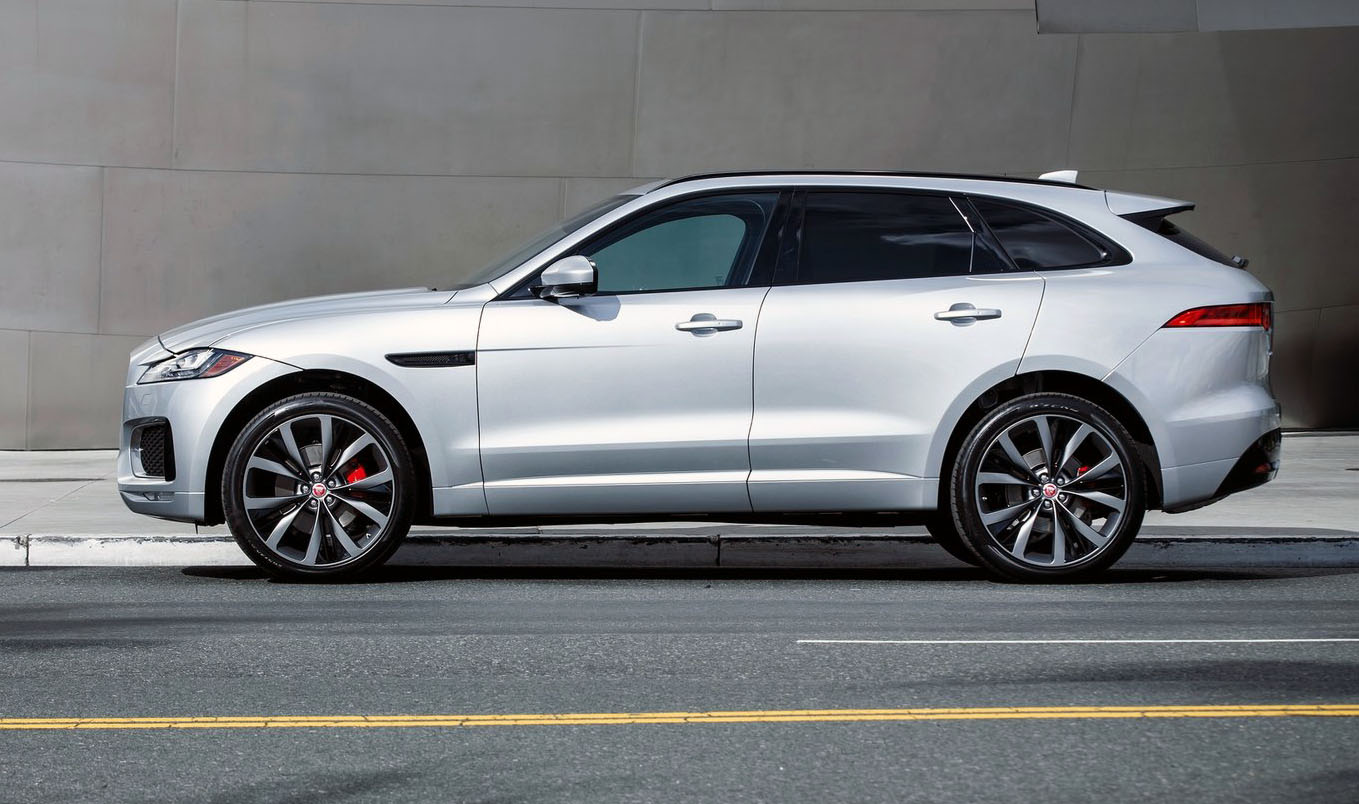 2016_jaguar_f pace_overseas_11