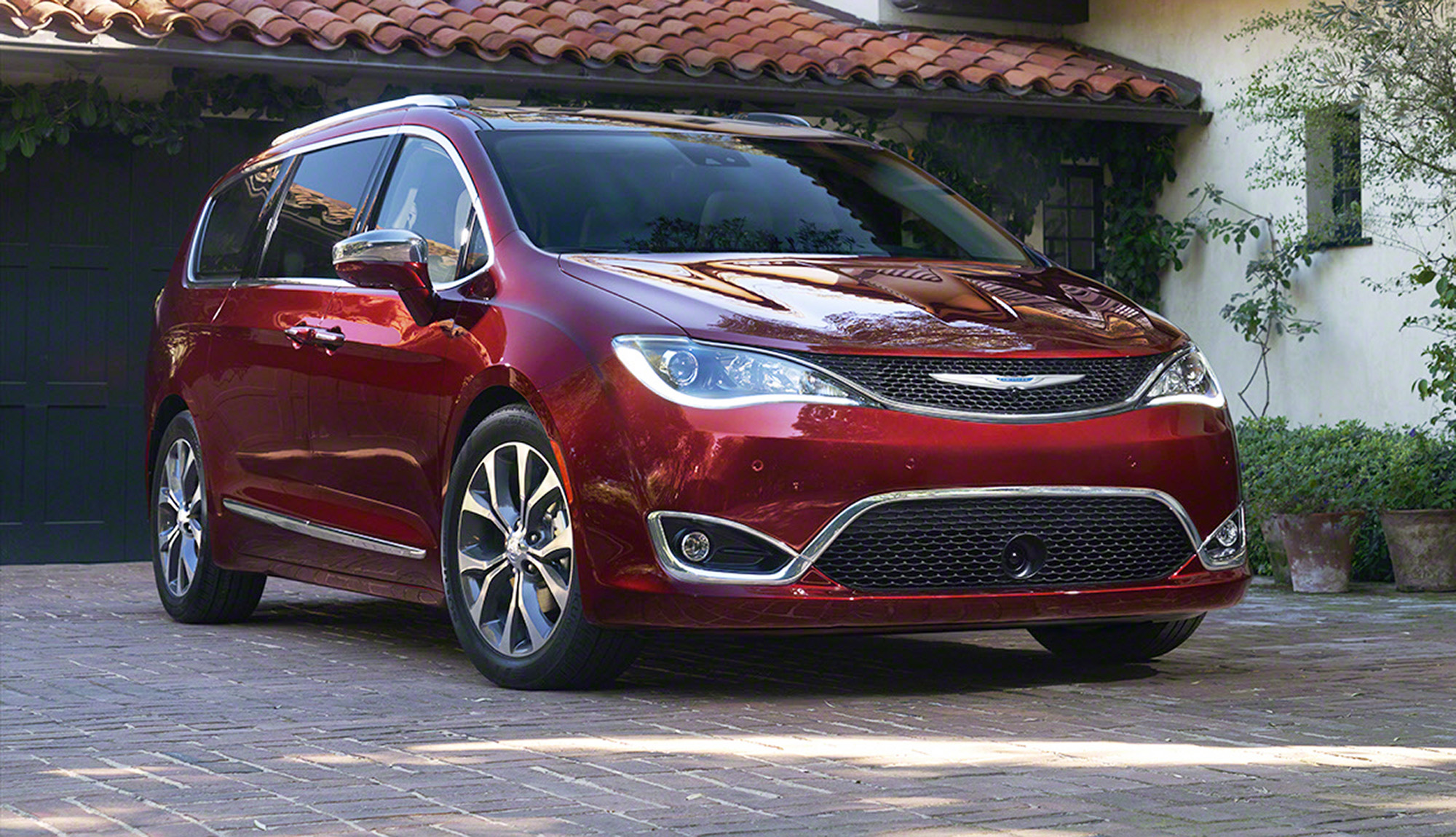 chrysler grand voyager 2016