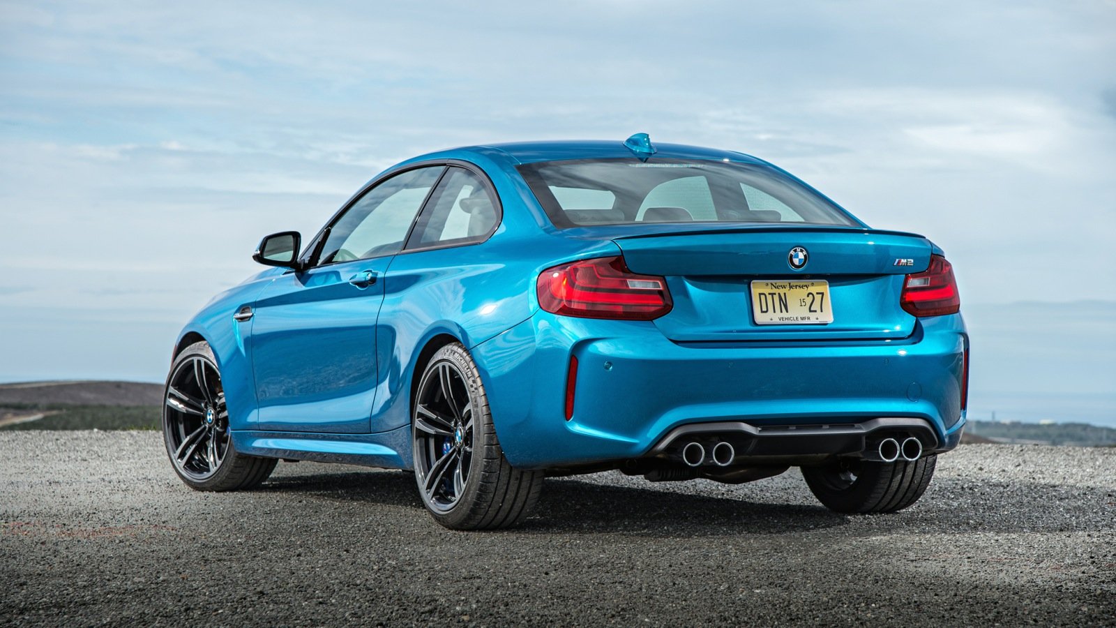 2016 BMW M2_29