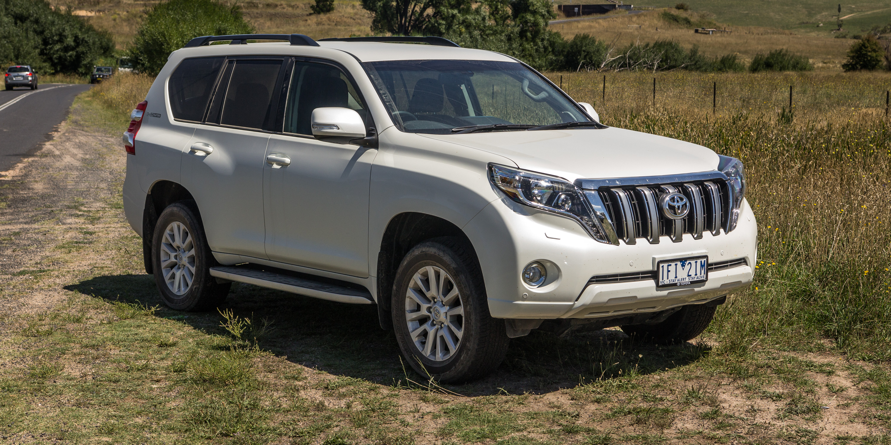 2016 Toyota LandCruiser Prado VX Longterm report three photos