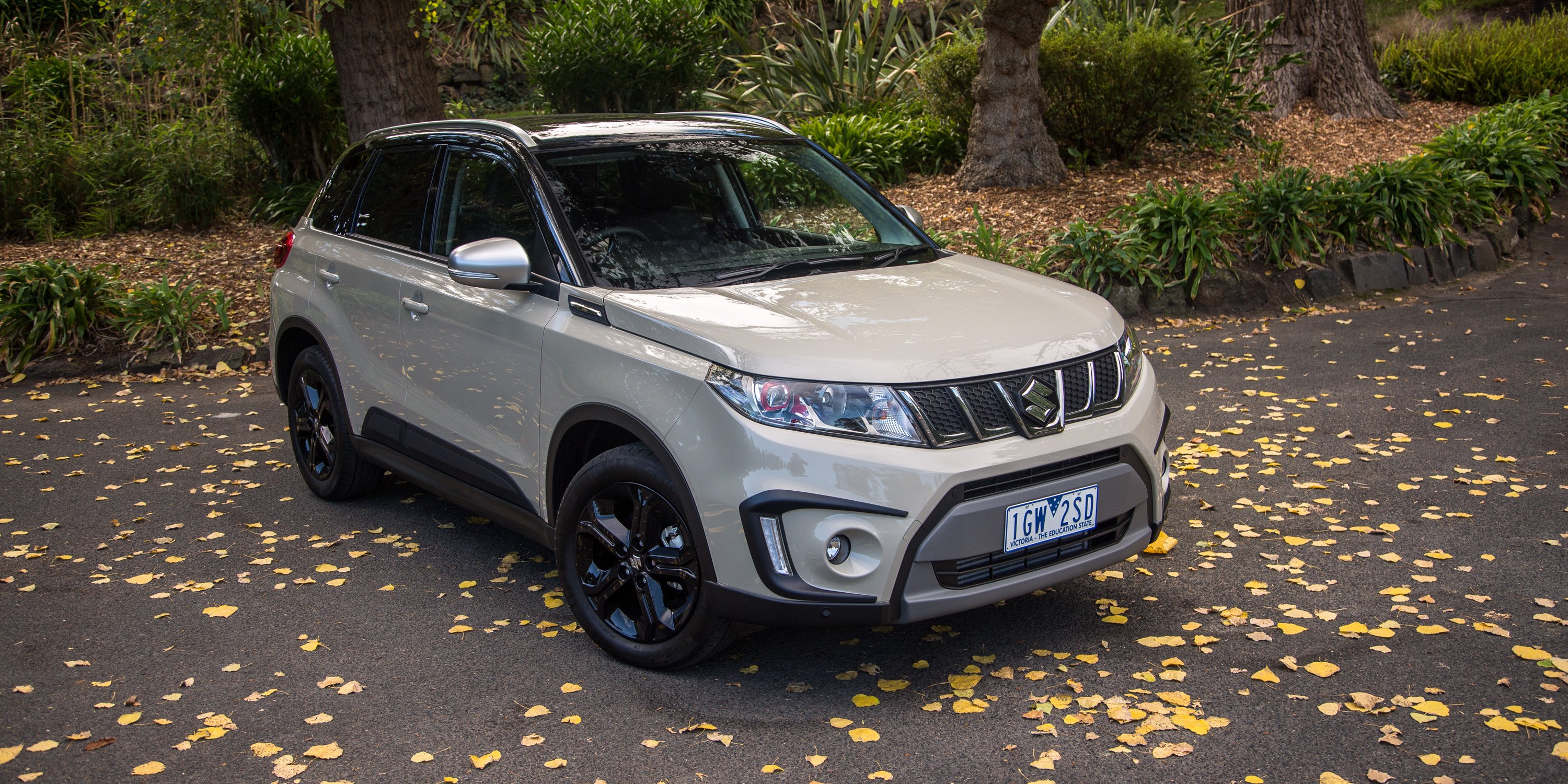 Suzuki vitara объем багажника