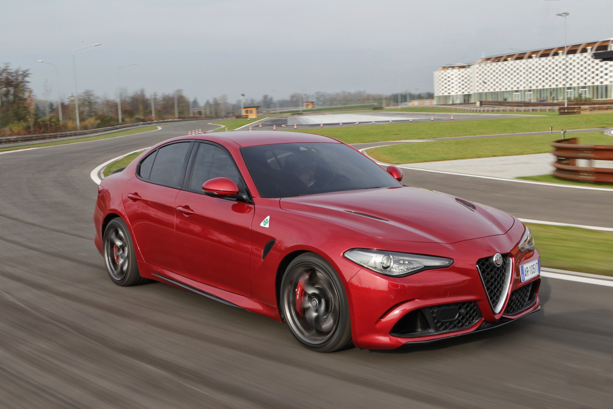 2016 Alfa Romeo Giulia Quadrifoglio 14