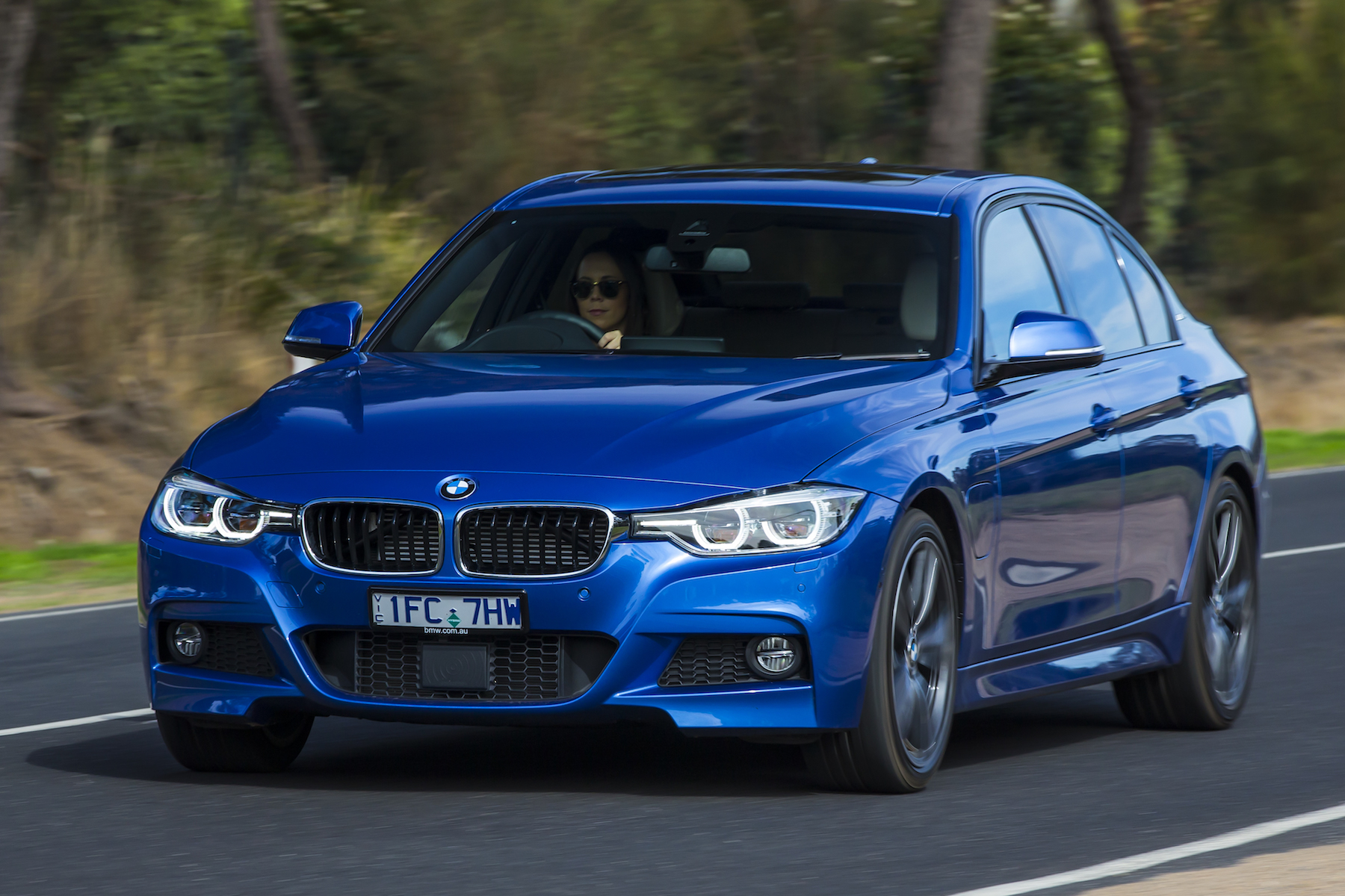 2016 BMW 330e Plug-i