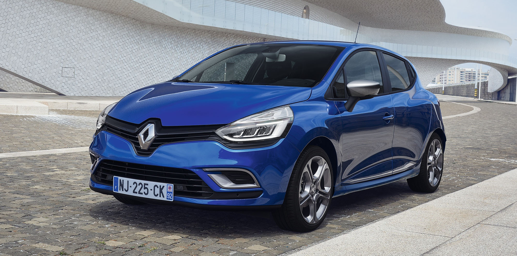 renault clio gt line front