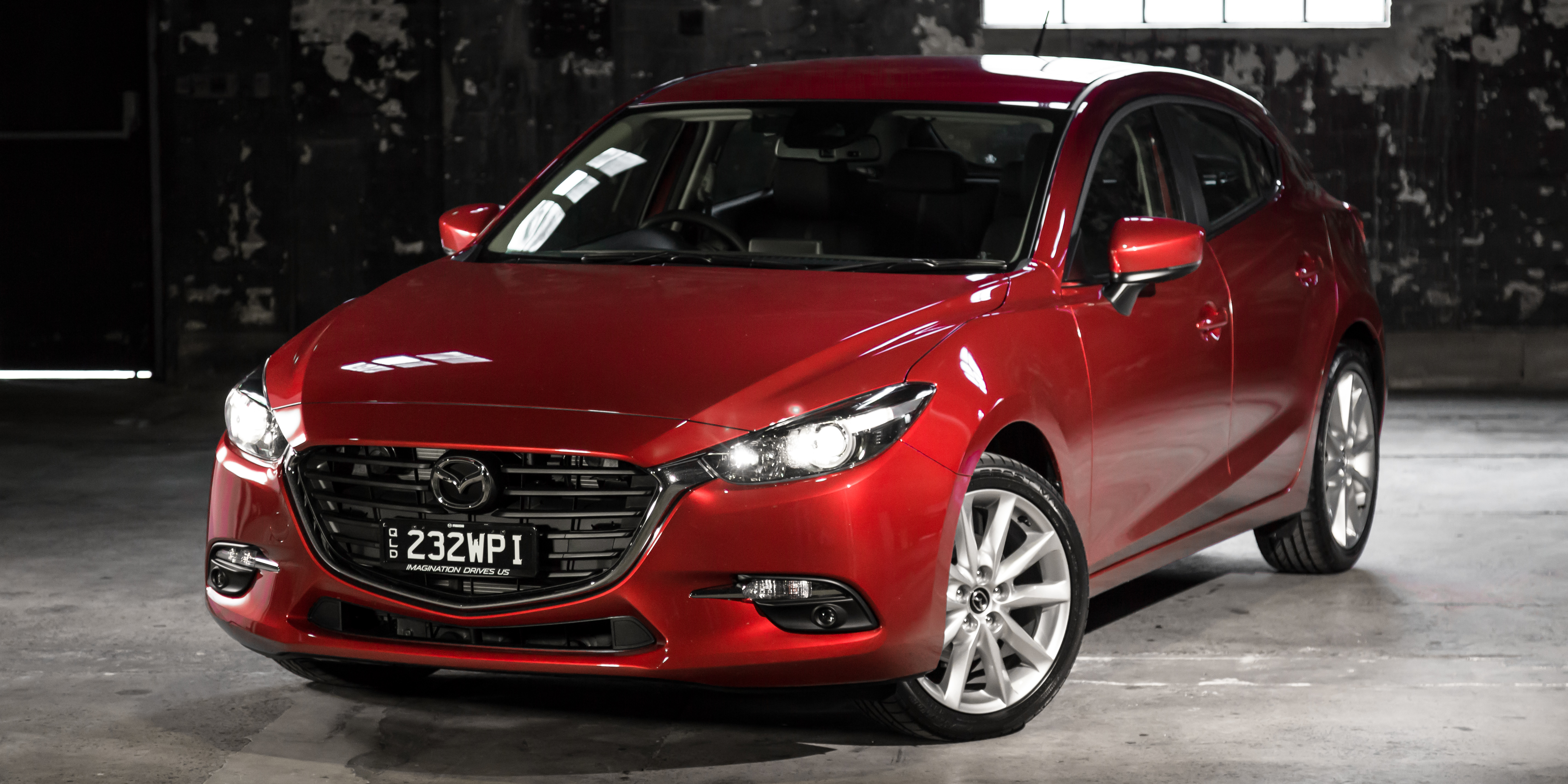 Мазда 3 седан 2016. Mazda 3 sedan 2019-2023. Мазда ревю фото. Мазда 6 красного цвета. Mazda ranger