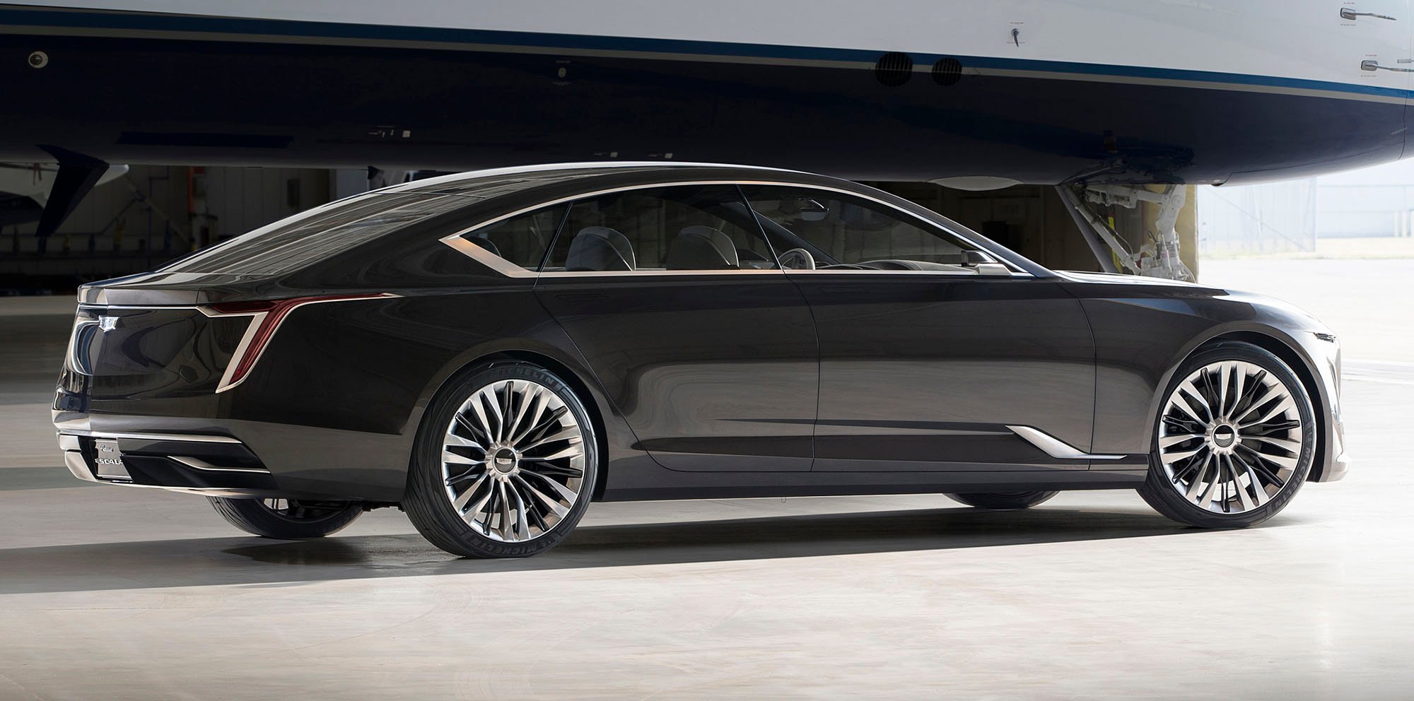 cadillac-escala-concept-rear.jpg