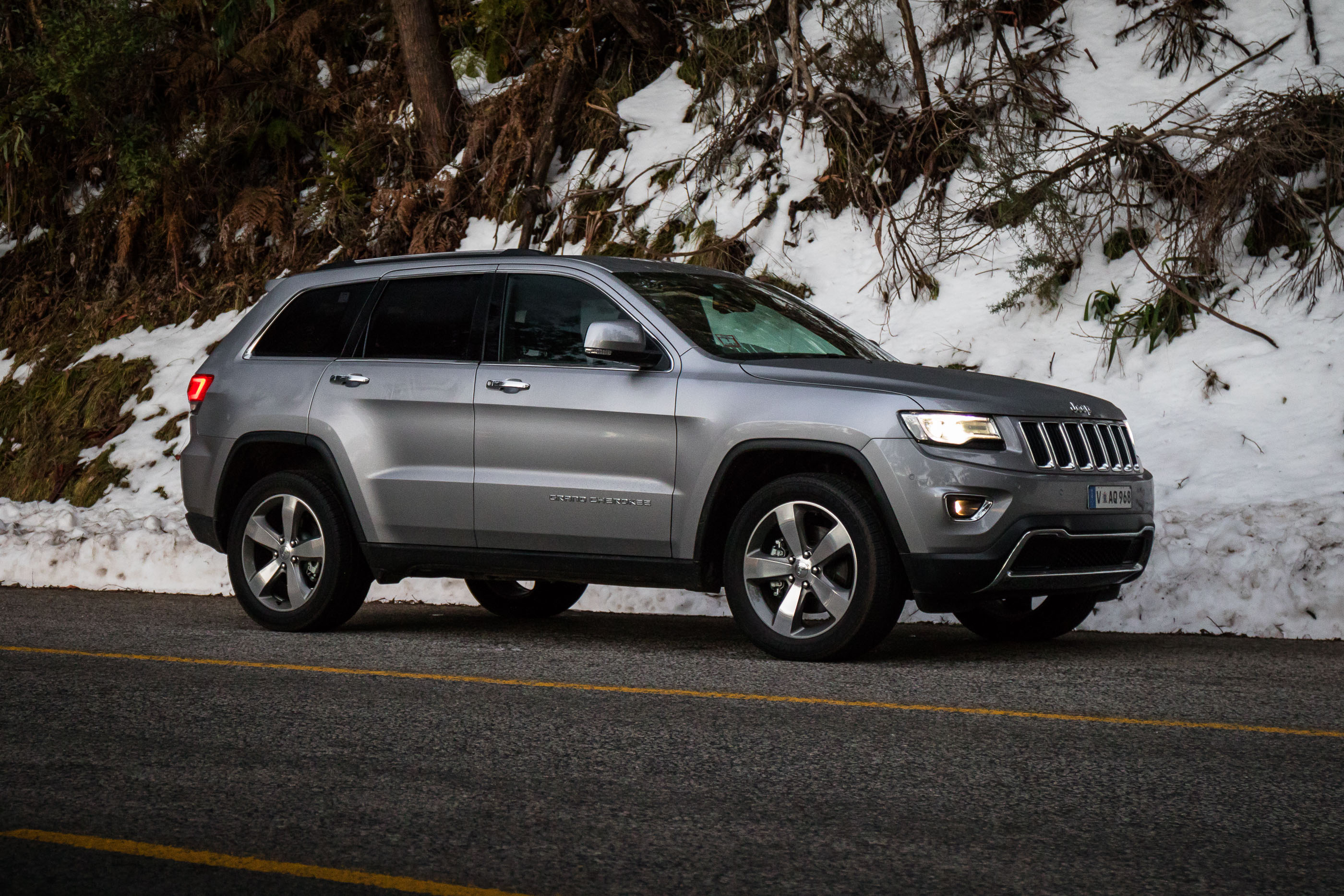 2021 Jeep  Grand Cherokee  Limited Diesel  Review photos 