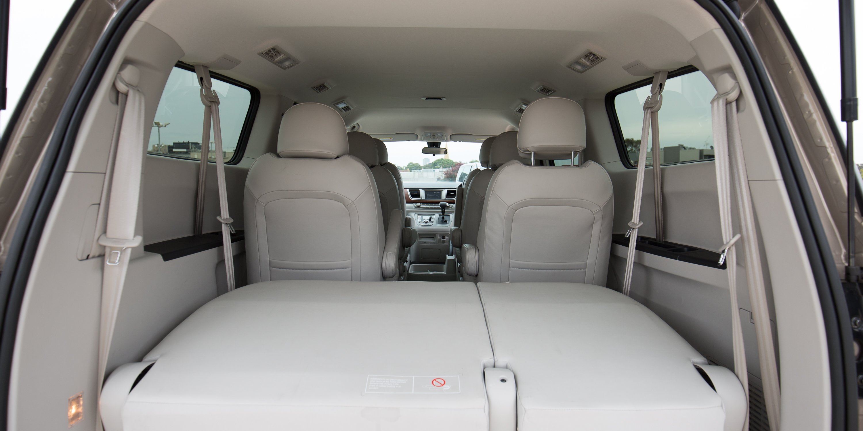 2016-ldv-g10-nine-seater-review-photos-caradvice