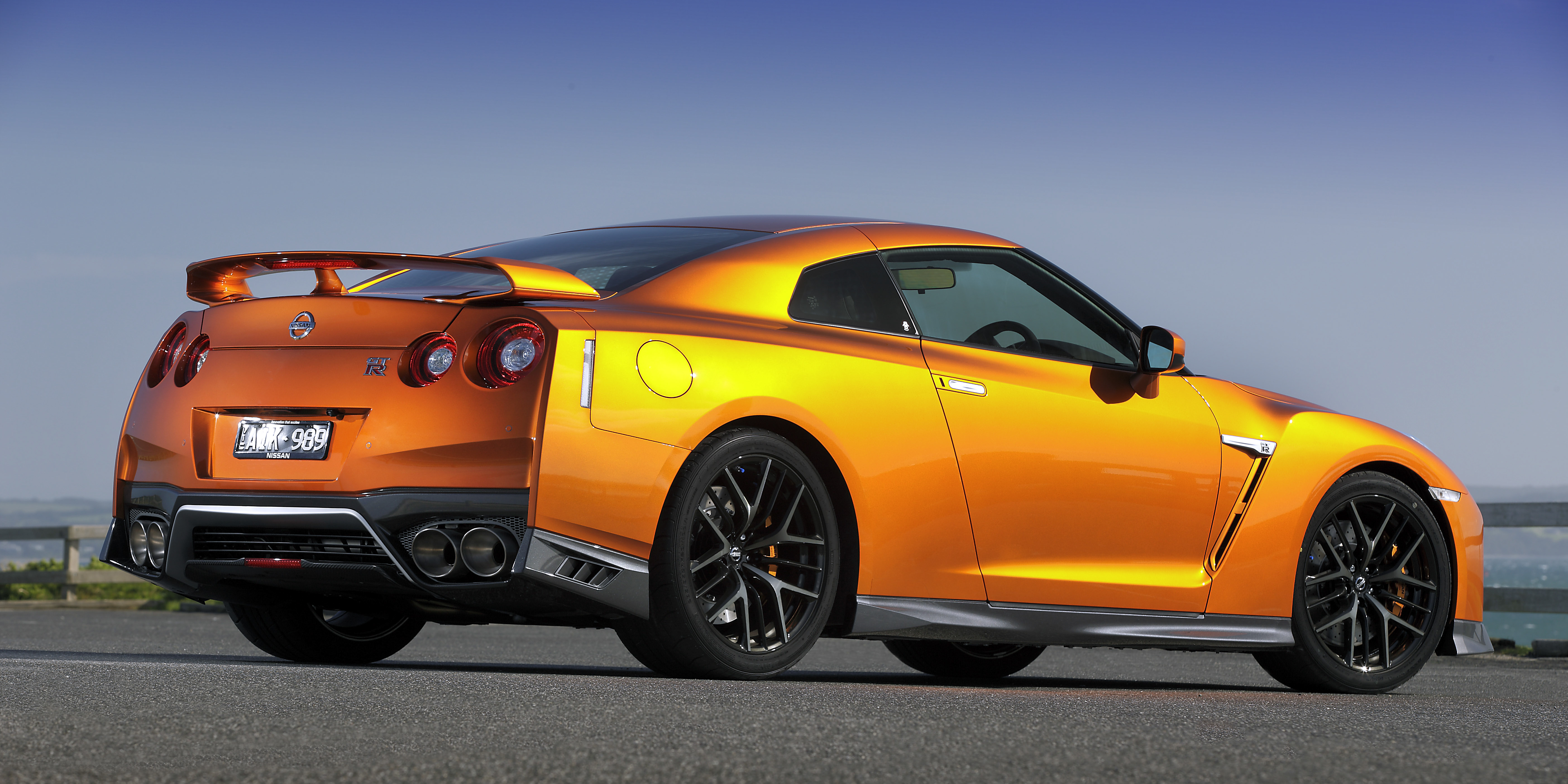 2017 Nissan GT R