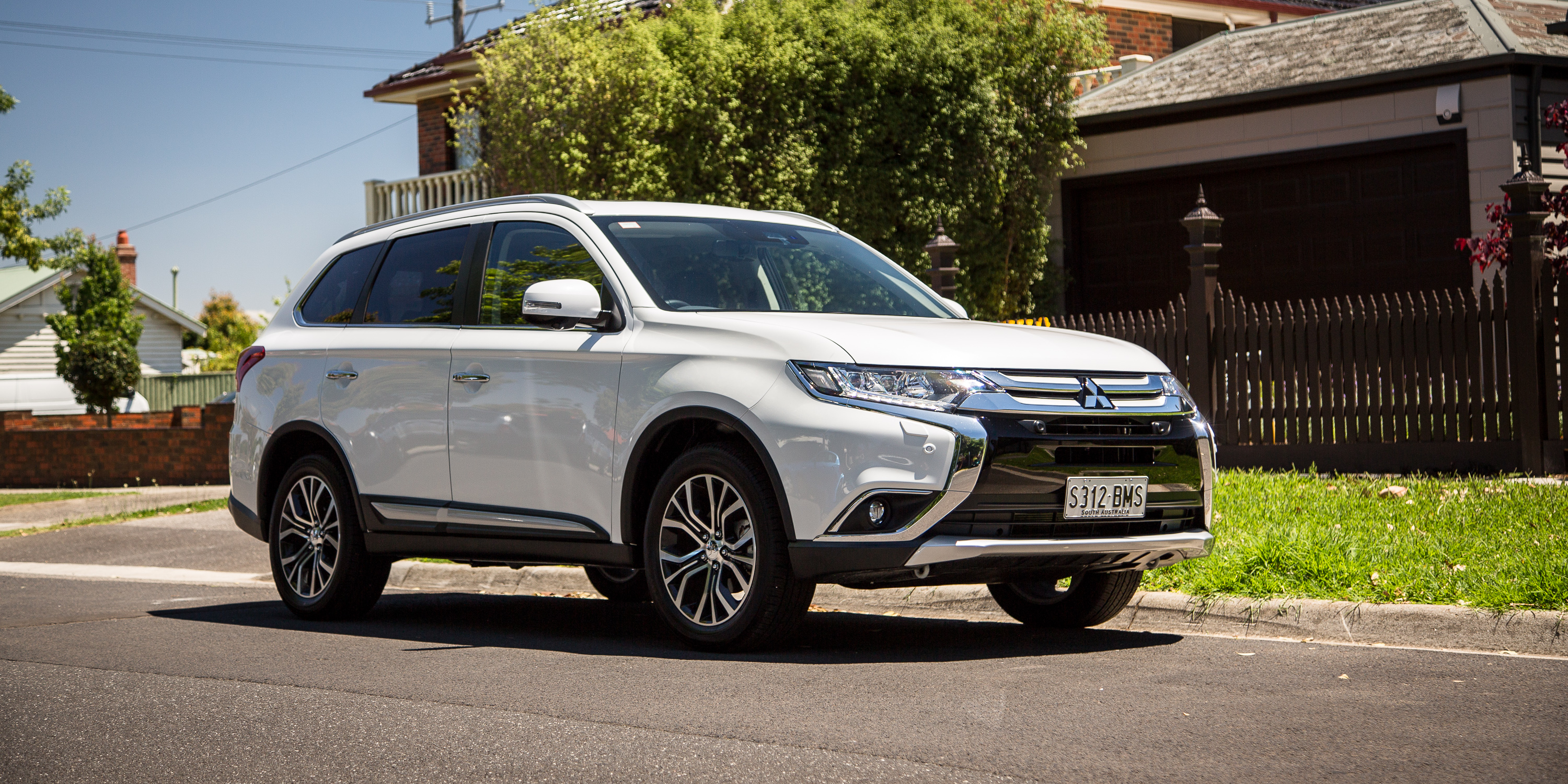 2017 mitsubishi outlander exceed 43