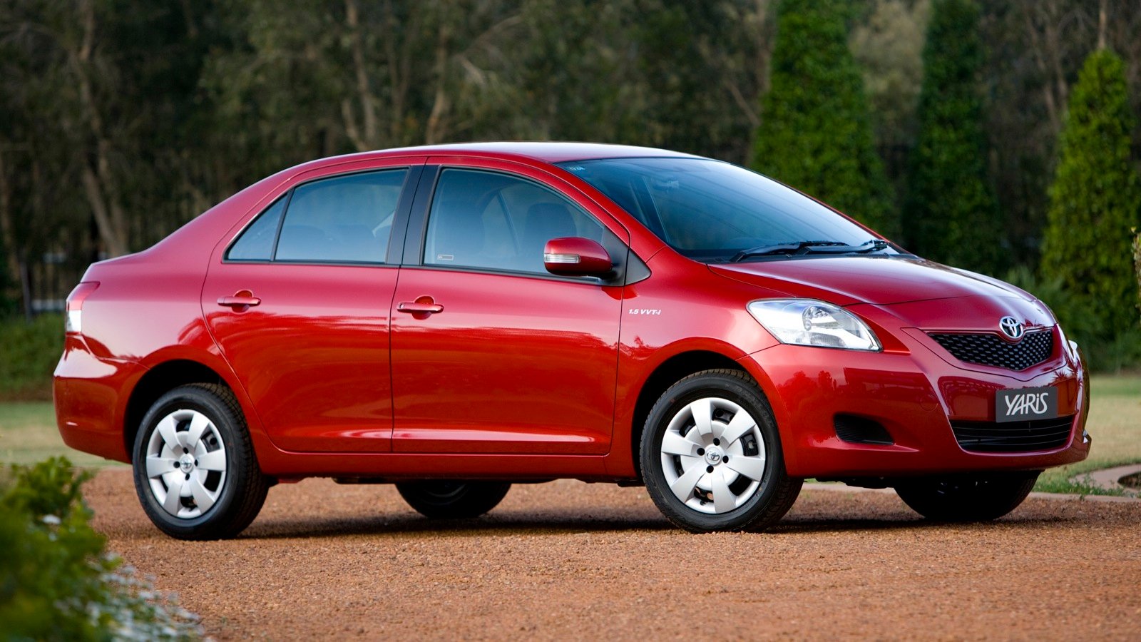 Toyota Yaris sedan dropped - photos | CarAdvice