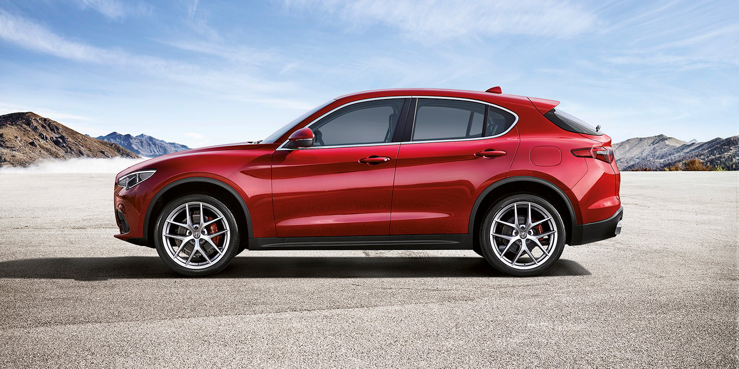 2017_alfa romeo_stelvio_170117_Alfa Romeo_Stelvio_08