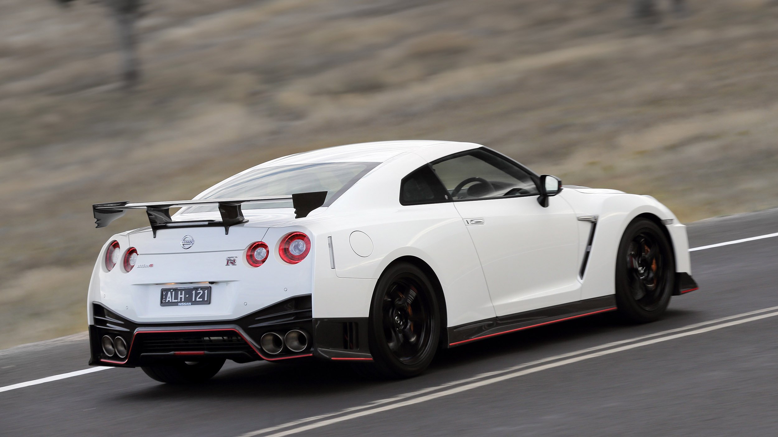 2017 Nissan GT-R Nismo review | CarAdvice