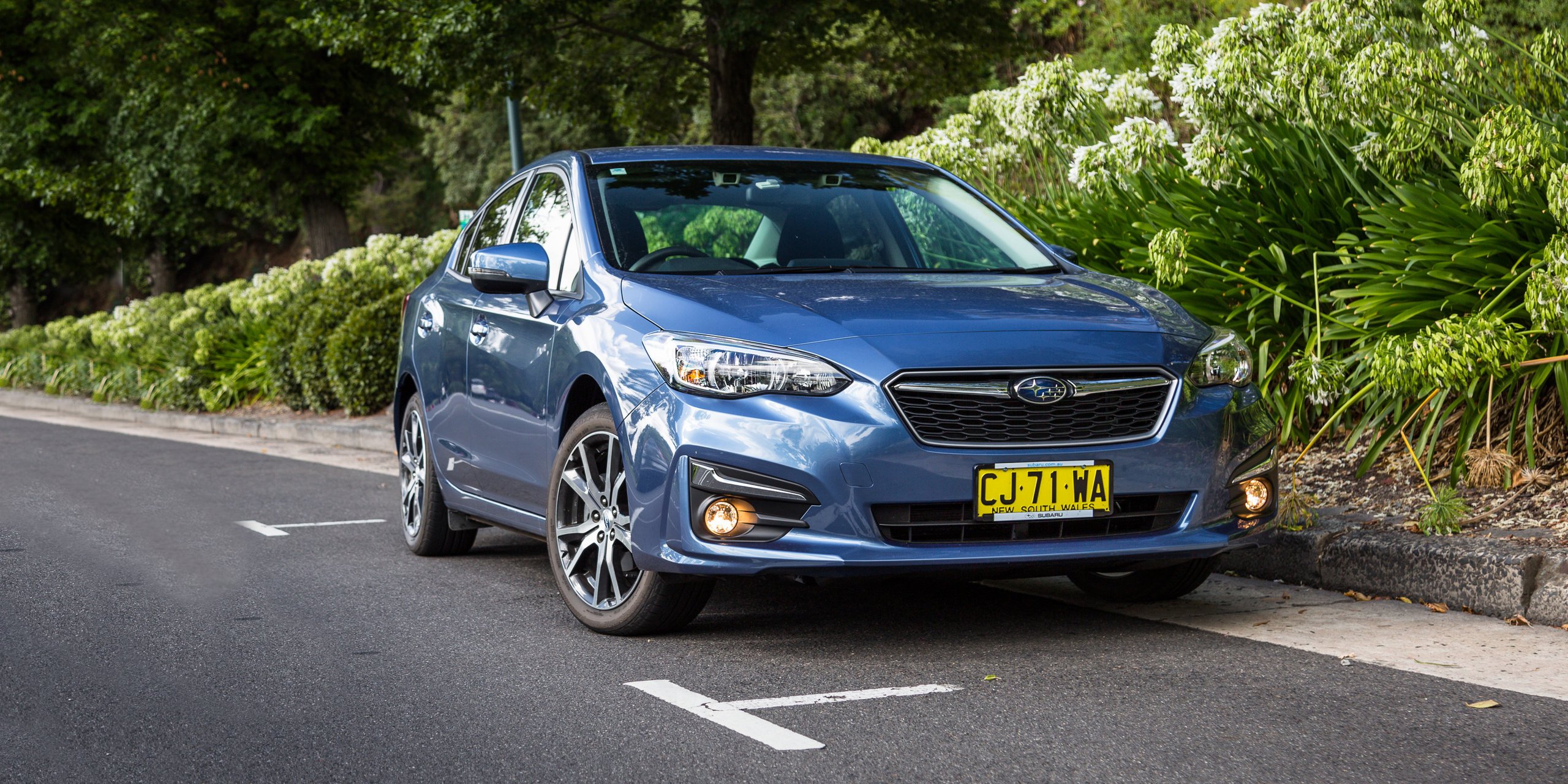 2017 Subaru Impreza 2.0iL sedan review photos CarAdvice