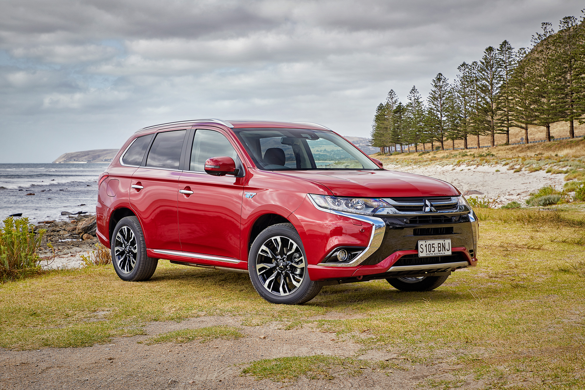 Новый mitsubishi outlander фото