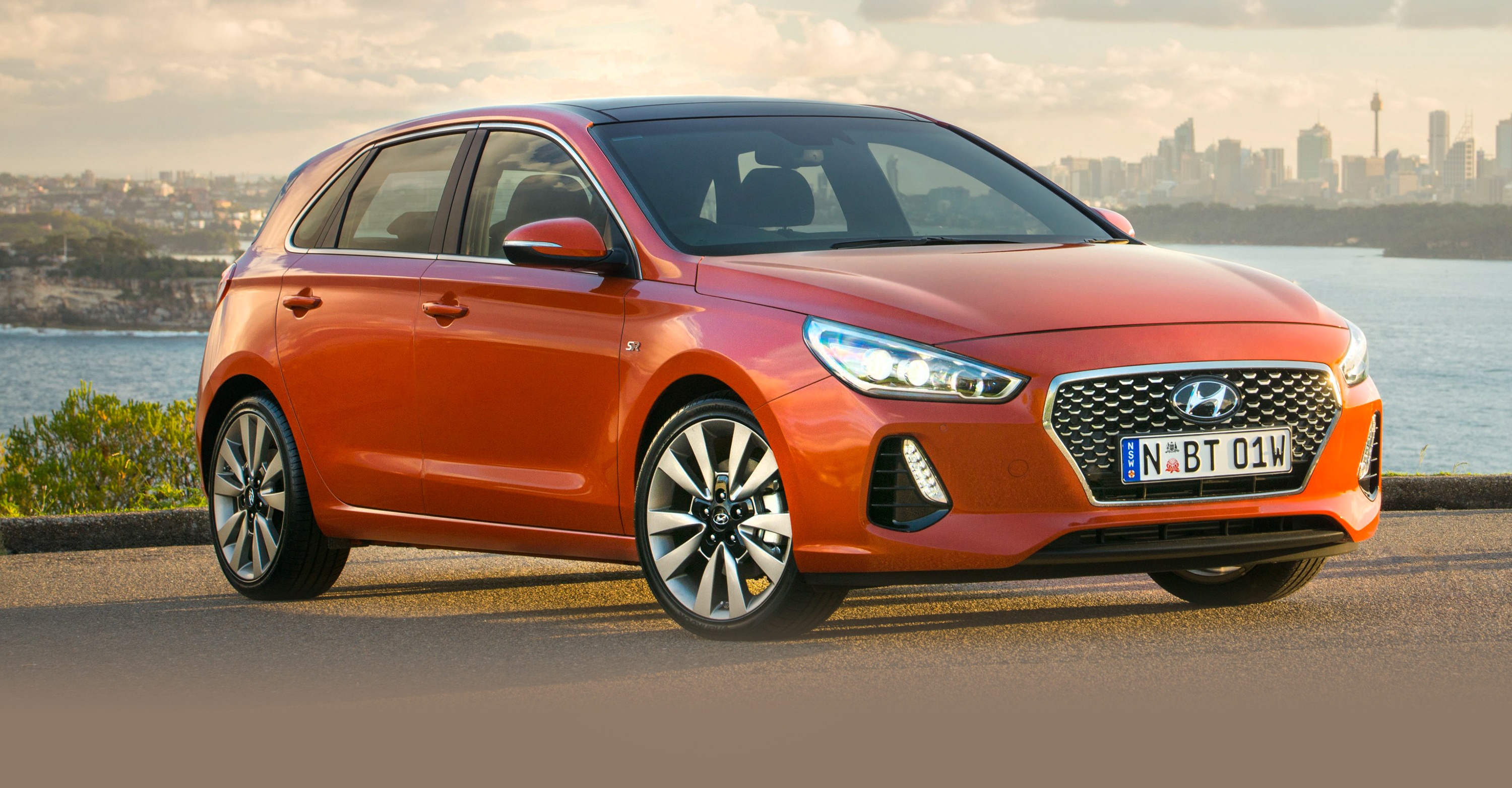 2017 Hyundai i30 pricing and specs: All-new hatch promises top value ...