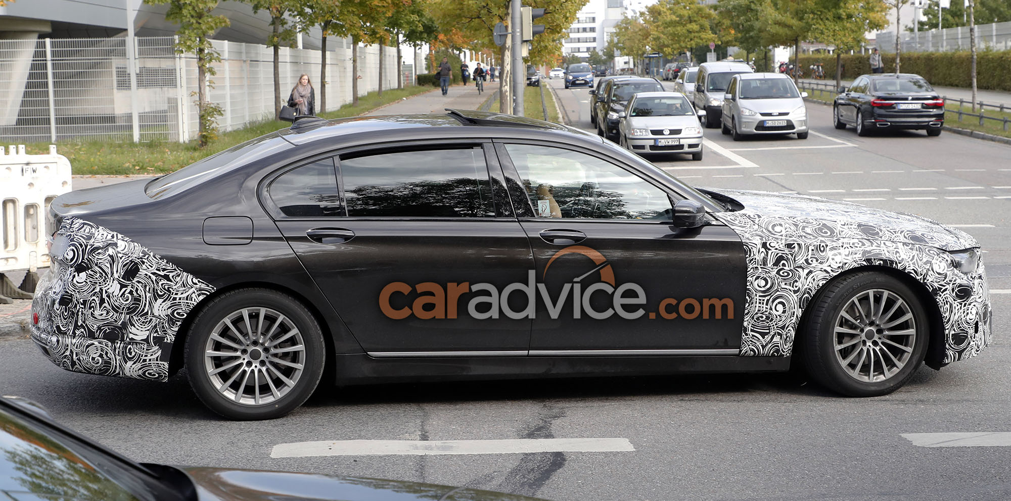 bmw 7 series facelift spy 5 side