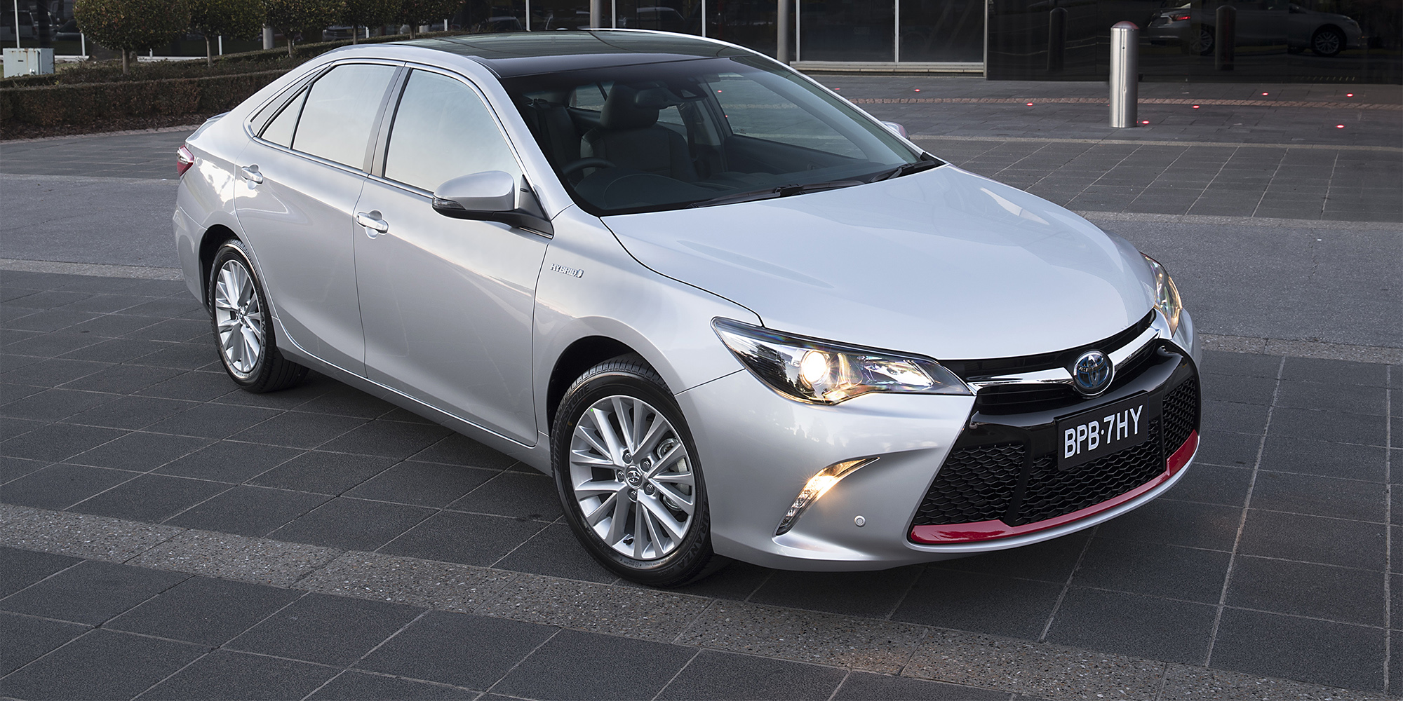 2017 Toyota Camry Commemorative Edition arrives from $41,150 photos
CarAdvice