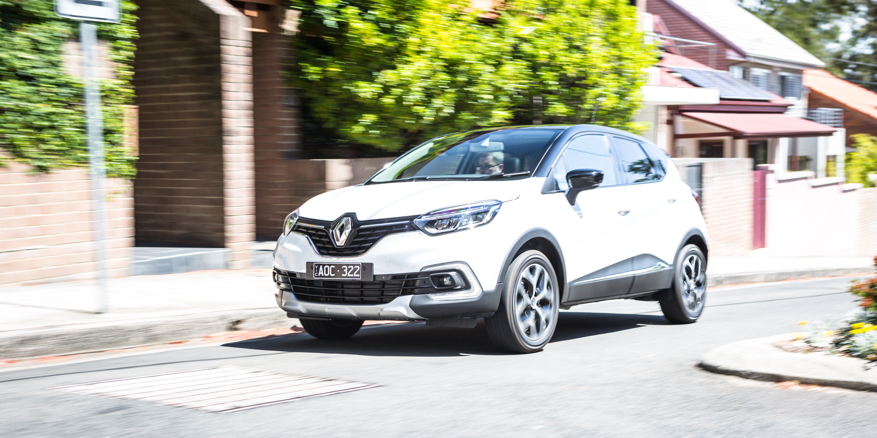 Citroen C 4 Cactus Vs Renault Captur