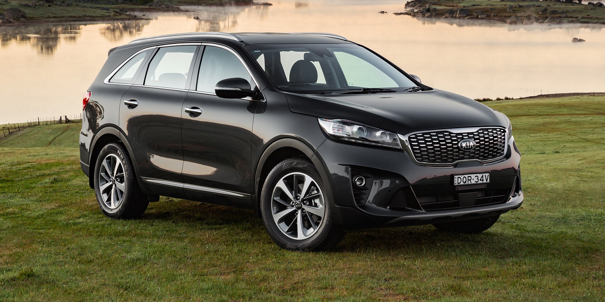 Kia sorento 2018 года