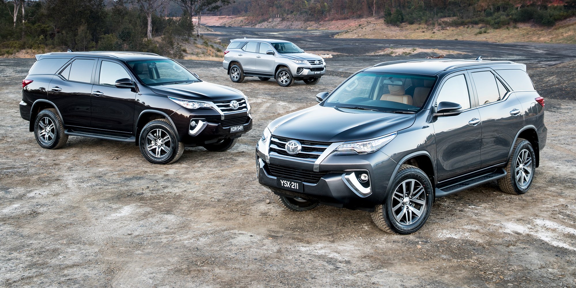 2018 Toyota Fortuner Pricing And Specs Photos 1 Of 15