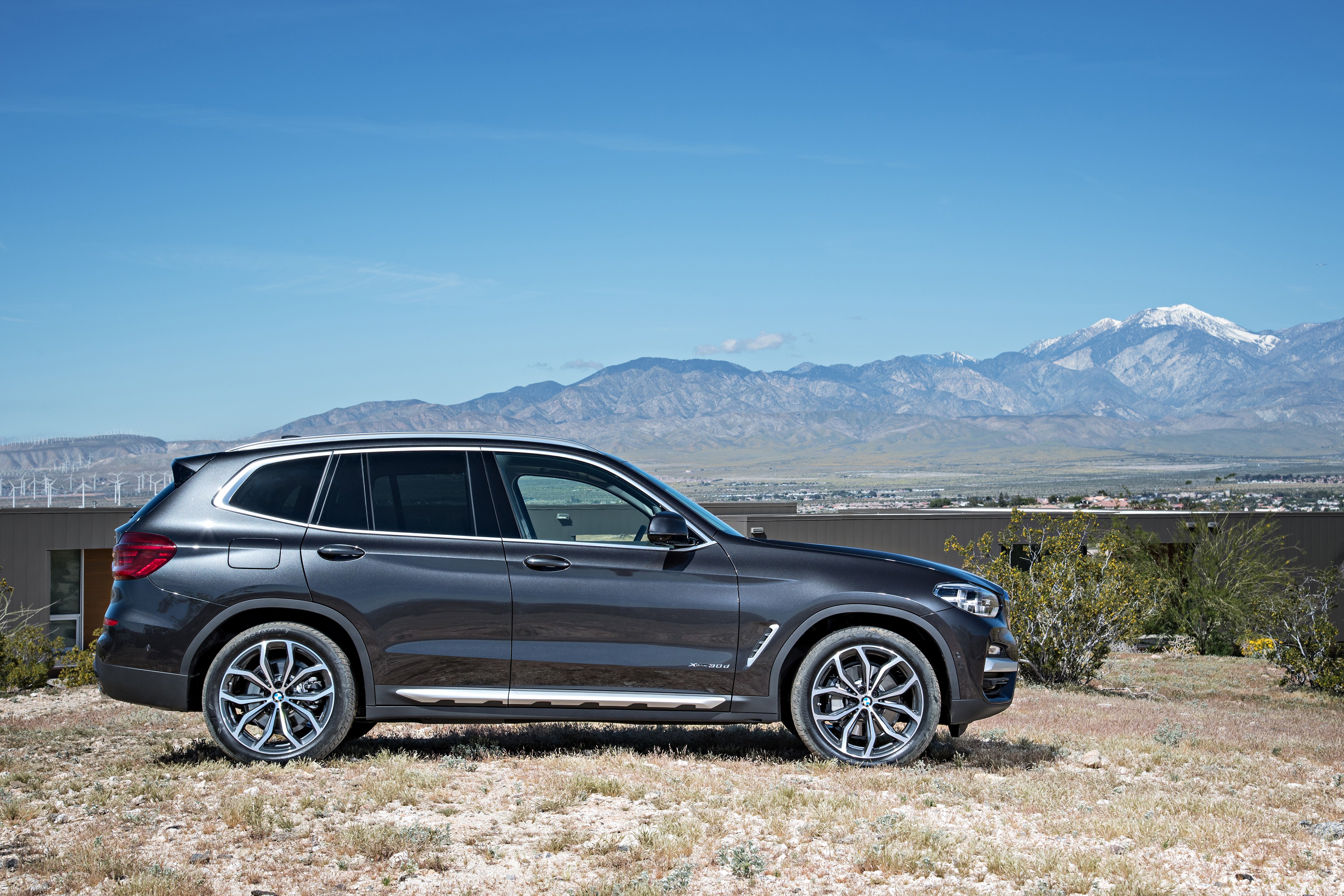 Bmw x3 2018 года