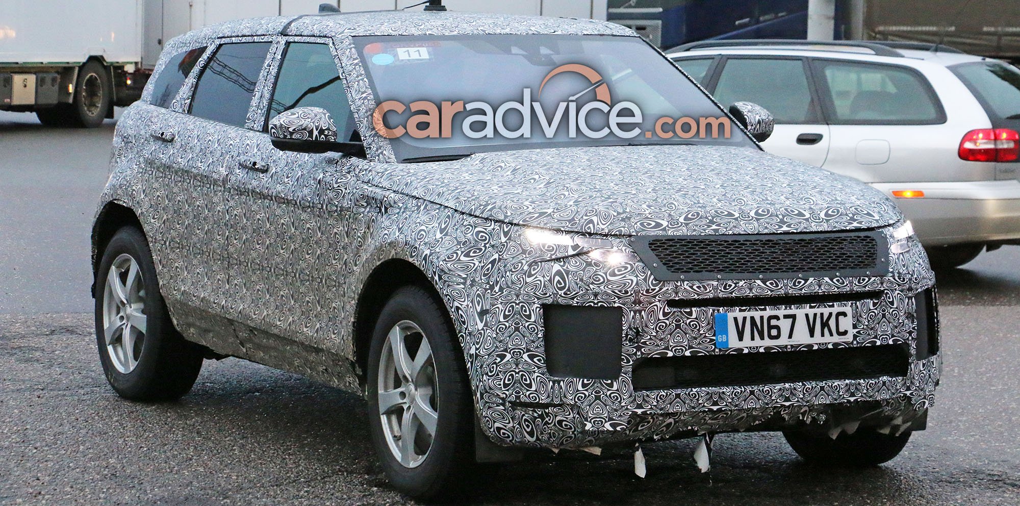 range rover evoque spy 1 front